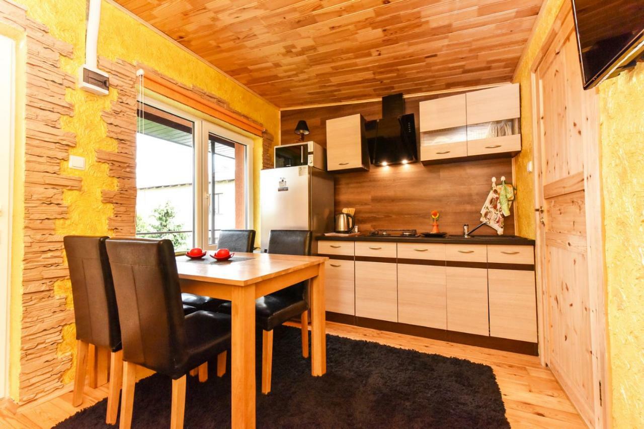 Zelta Pirts Guest House Ventspils Exterior photo