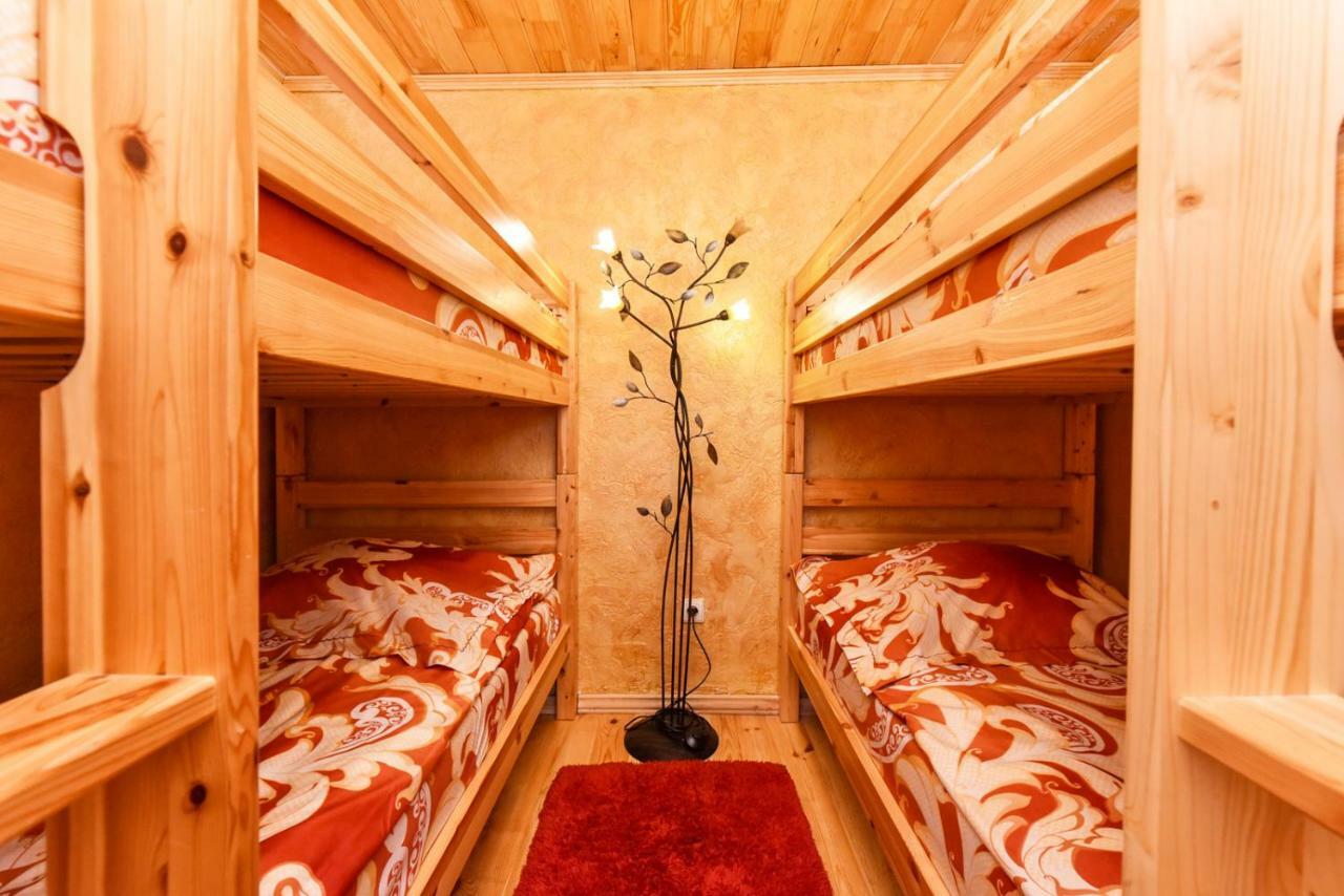 Zelta Pirts Guest House Ventspils Exterior photo