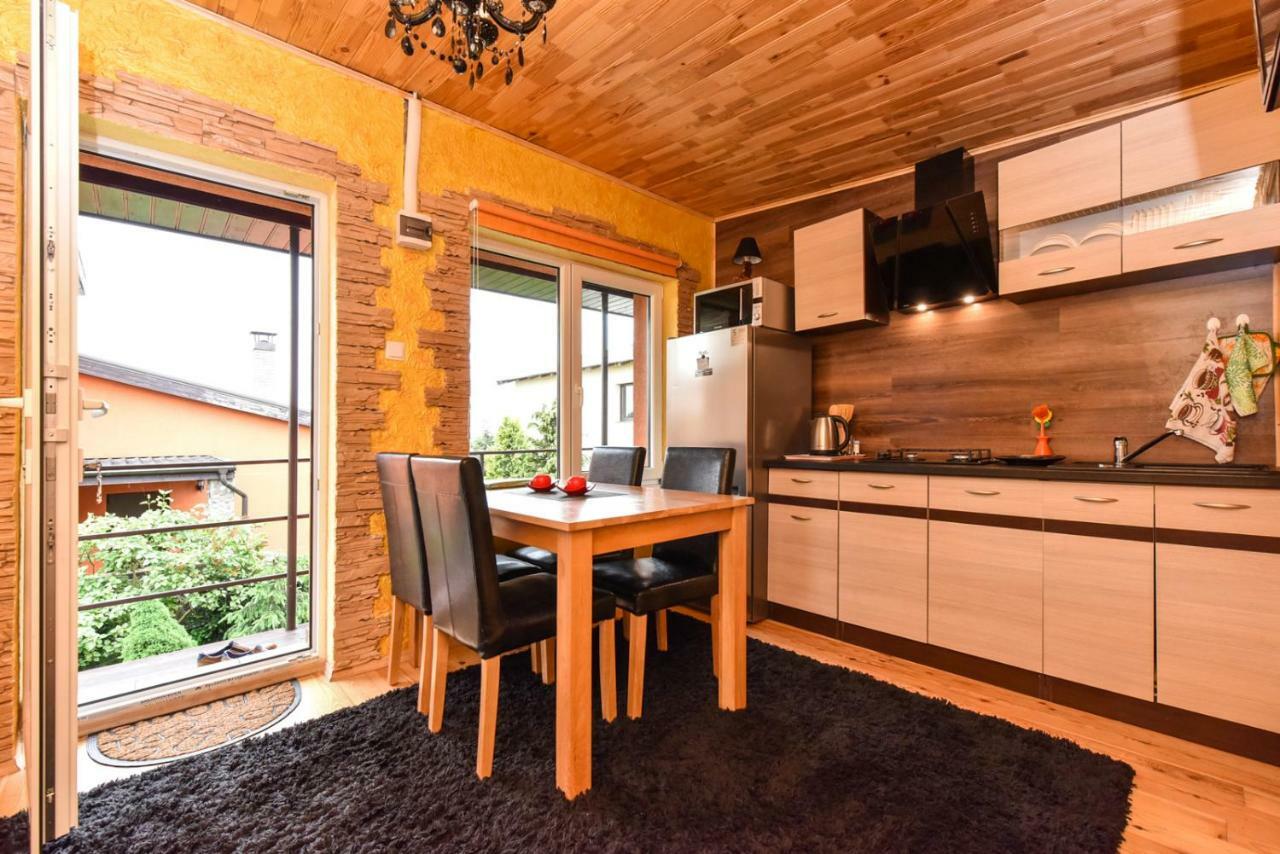 Zelta Pirts Guest House Ventspils Exterior photo